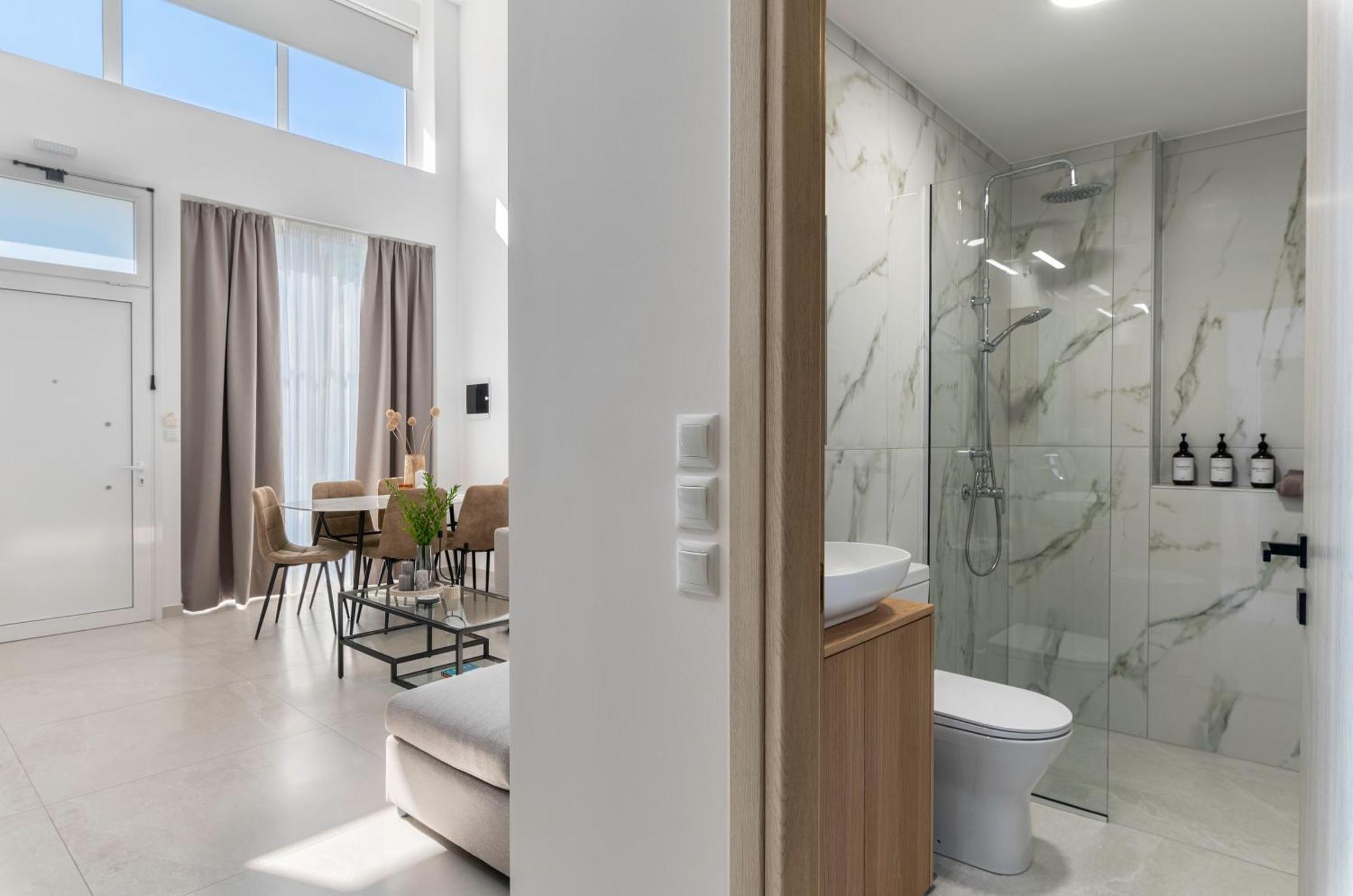Calliope Luxury Loft With Backyard *